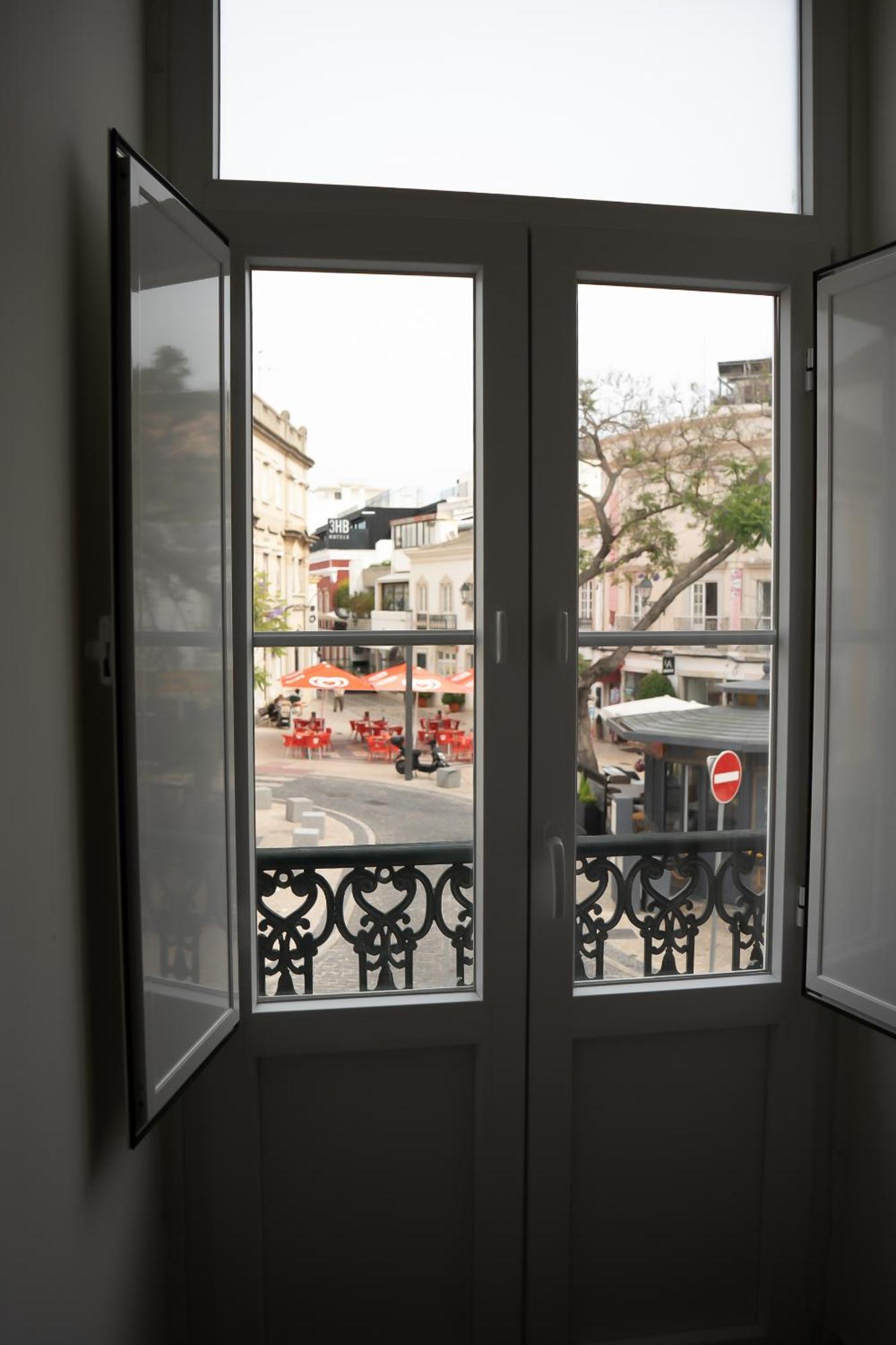 Guest House Jacaranda Faro Exterior photo